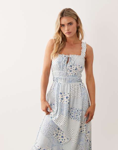 Miss Selfridge Petite seersucker shirred detail maxi dress in scarf print - view 1