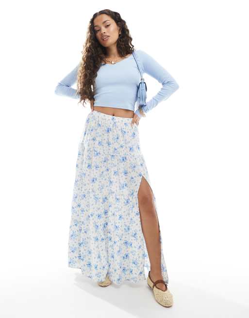Miss Selfridge Petite side split tiered maxi skirt in blue floral, 3 of 5