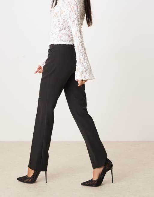 Miss Selfridge Petite - Sorte cigaretbukser med sømdetaljer, 2 af 5