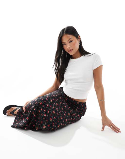 Miss Selfridge Petite spun maxi skirt in black/heart print, 5 of 5