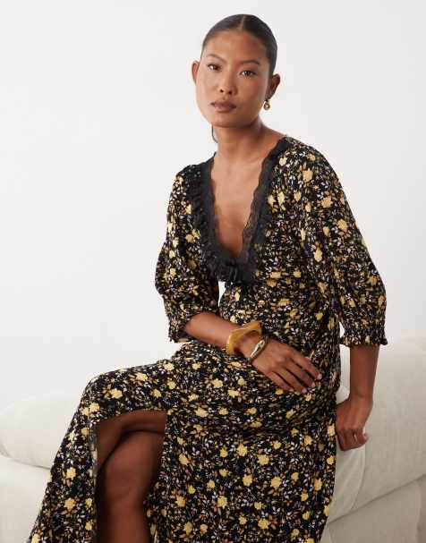 Miss Selfridge petite spun maxi tea dress with lace trim in dark floral - view 1