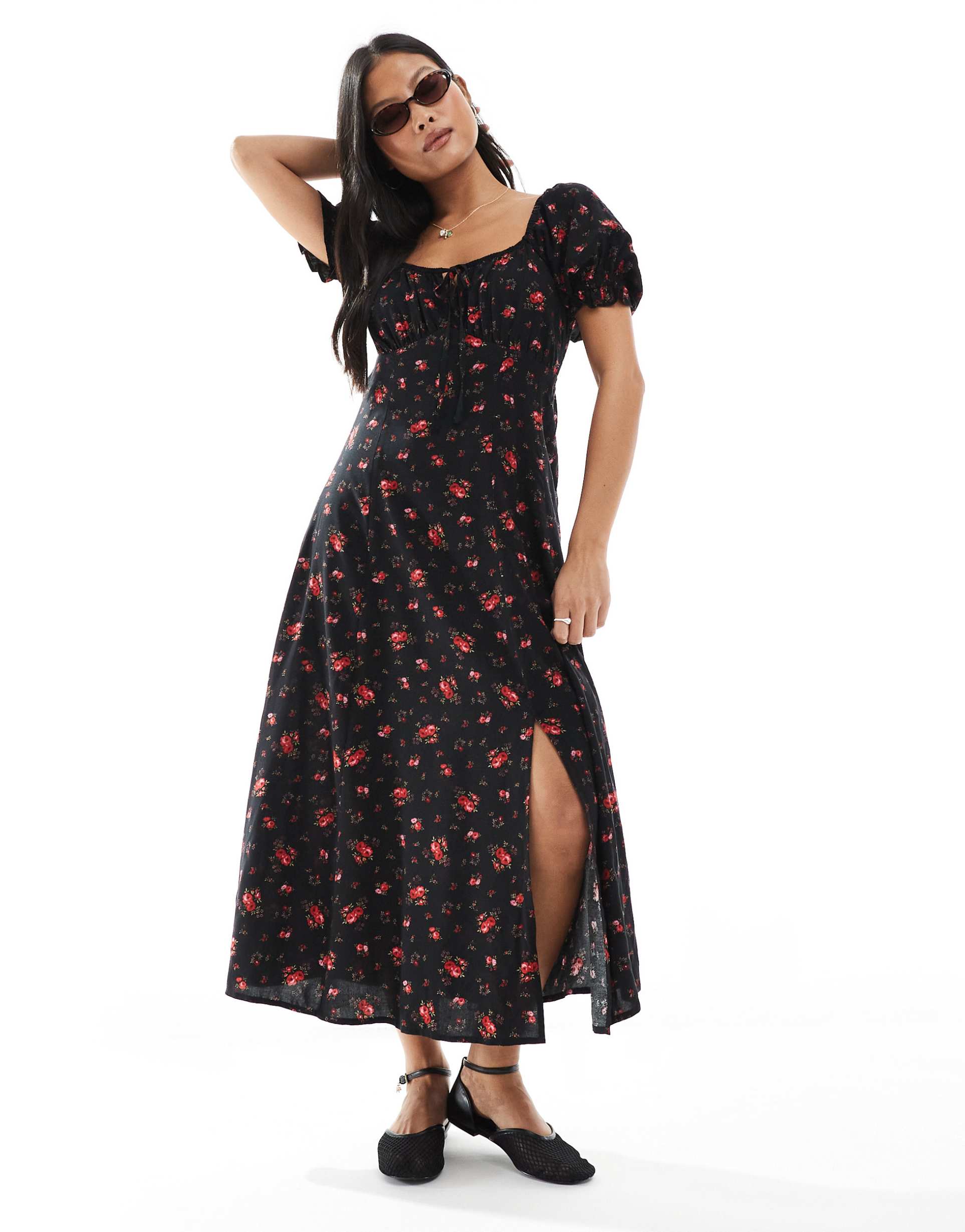 miss selfridge petite spun midaxi tea dress in black/rose print