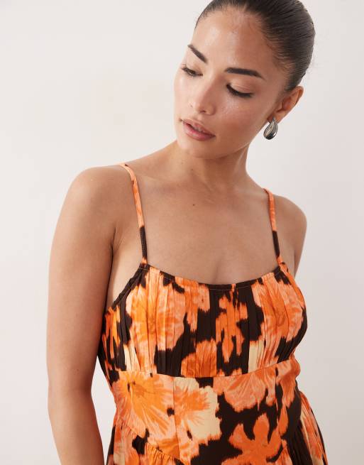 Miss Selfridge petite spun strappy maxi dress in hibiscus, 3 of 4