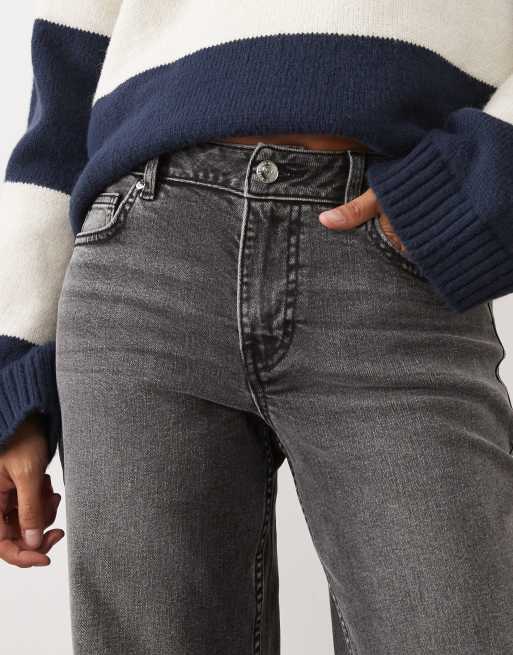 Miss Selfridge Petite straight leg jeans in charcoal, 5 of 5