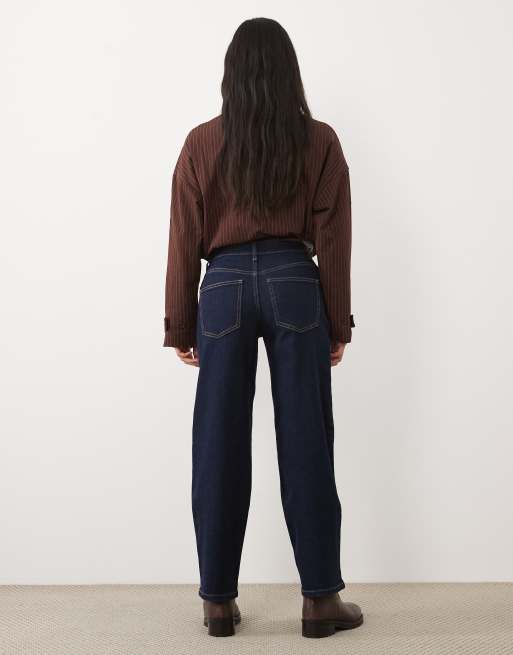 Miss Selfridge petite straight leg jeans in indigo blue, 2 of 5