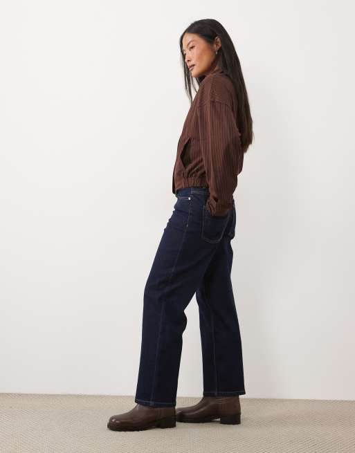 Miss Selfridge petite straight leg jeans in indigo blue, 3 of 5