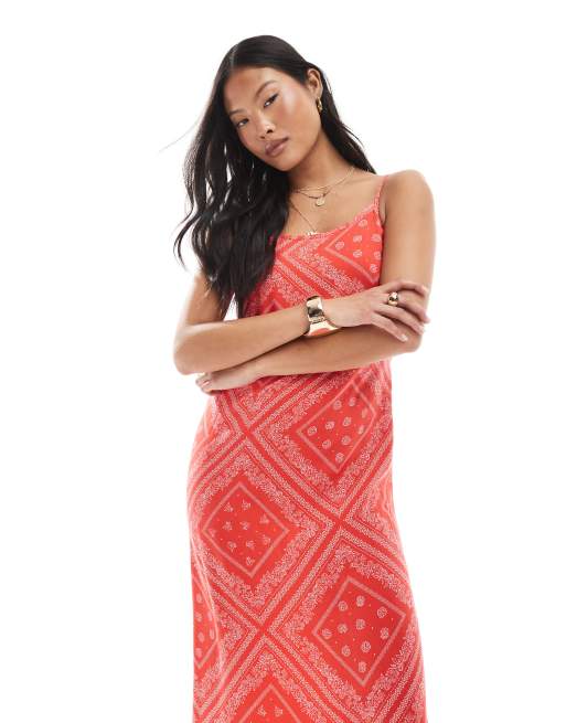 Miss Selfridge Petite Strappy Scoop Neck Maxi Slip Dress in Bandana print-Multi