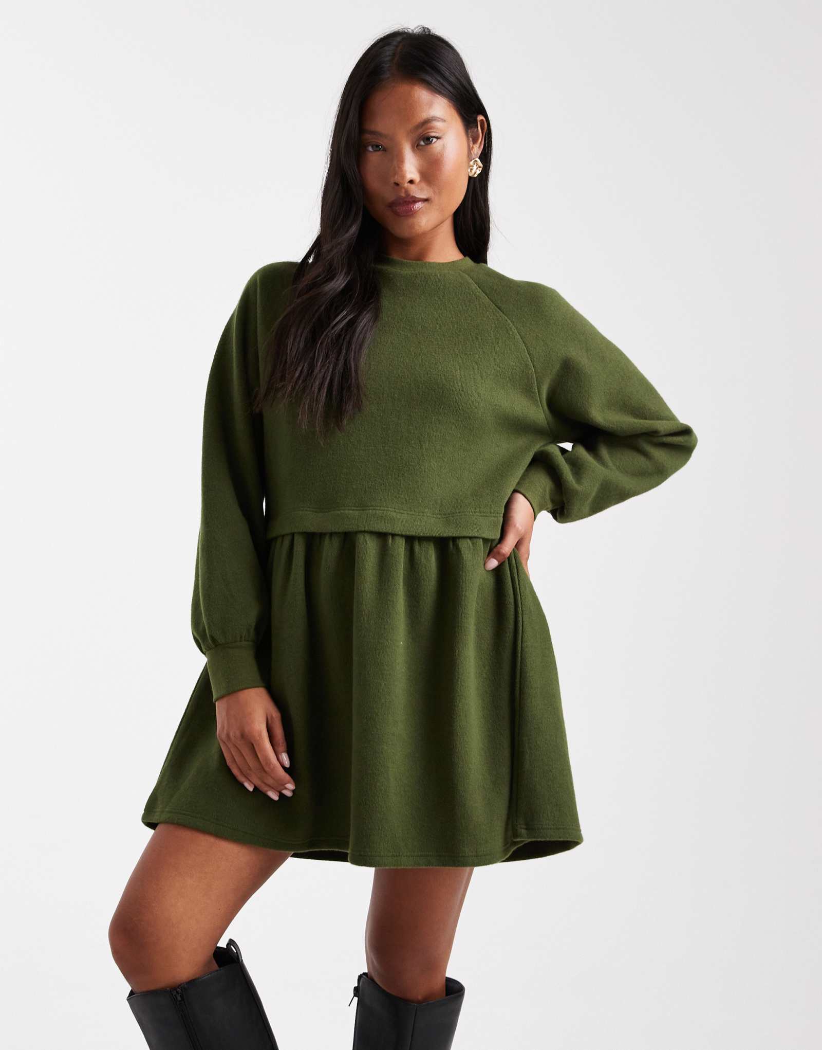 Мисс Селфридж, миниатюрное платье-халат с супермягкой отделкой, оливкового цвета