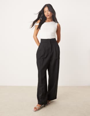Miss Selfridge Petite Tailored Barrel Leg Pants In Black