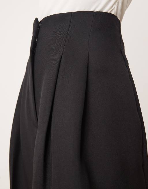 Miss Selfridge Petite tailored barrel leg pants in black, 2 of 5