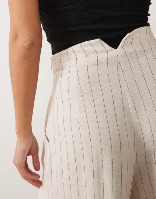 Miss Selfridge Petite tailored linen look palazzo trouser in neutral stripe, 5 of 5