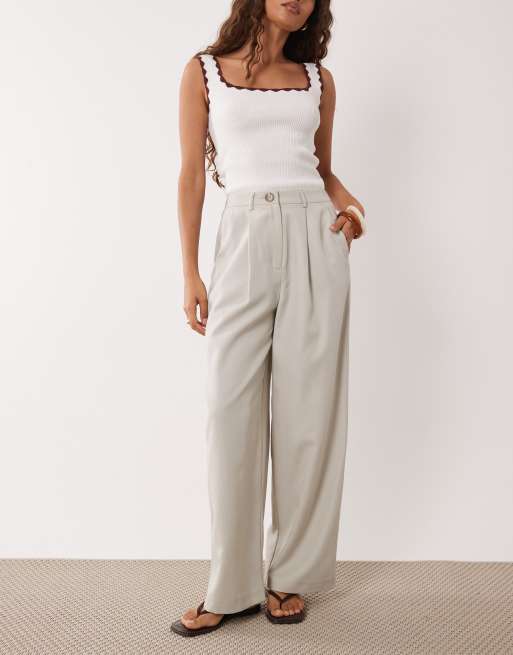 Miss Selfridge Petite tailored wide leg pants in light gray, 3 of 5