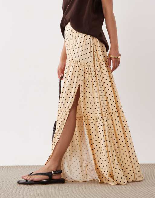 Miss Selfridge petite tiered spun maxi skirt in polka dot, 2 of 5