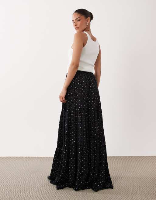 Miss Selfridge petite tiered spun maxi skirt in polka dot, 5 of 5