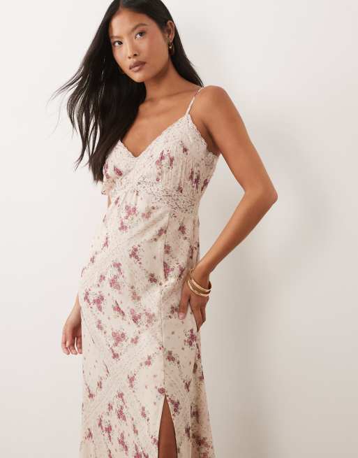 Miss Selfridge Petite - Vestido largo con estampado floral de chifón, 2 de 4