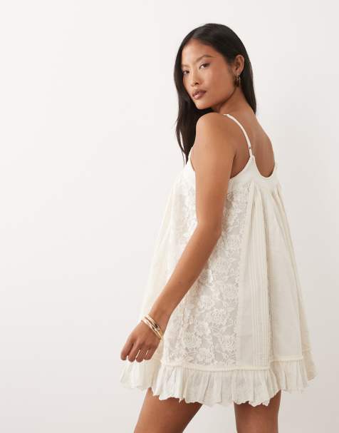 Miss Selfridge Petite - Vestito a trapezio color crema con spalline sottili - view 1