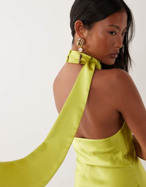 Miss Selfridge Petite - Vestito corto in raso color chartreuse con collo a sciarpa, 3 di 4