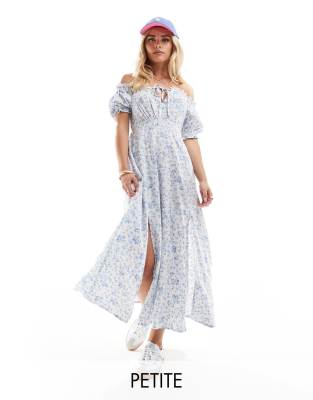 Miss Selfridge Petite - Vestito lungo a fiori blu con maniche a sbuffo e scollo Bardot