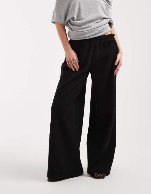 Miss Selfridge Petite – Weiche gerippte Hose in Schwarz, 3 von 5