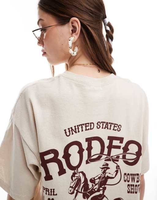 Miss Selfridge – Piaskowy T-shirt z motywem rodeo, 2 z 4