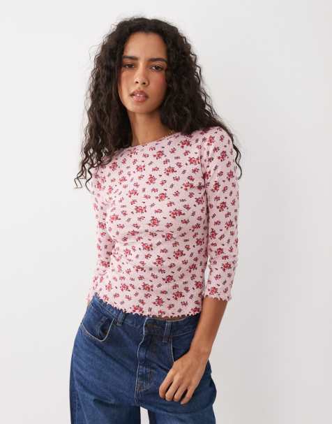 Miss Selfridge pointelle 3/4 sleeve t-shirt in pink ditsy print - view 1