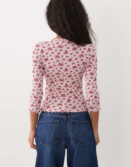 Miss Selfridge pointelle 3/4 sleeve t-shirt in pink ditsy print, 4 of 4