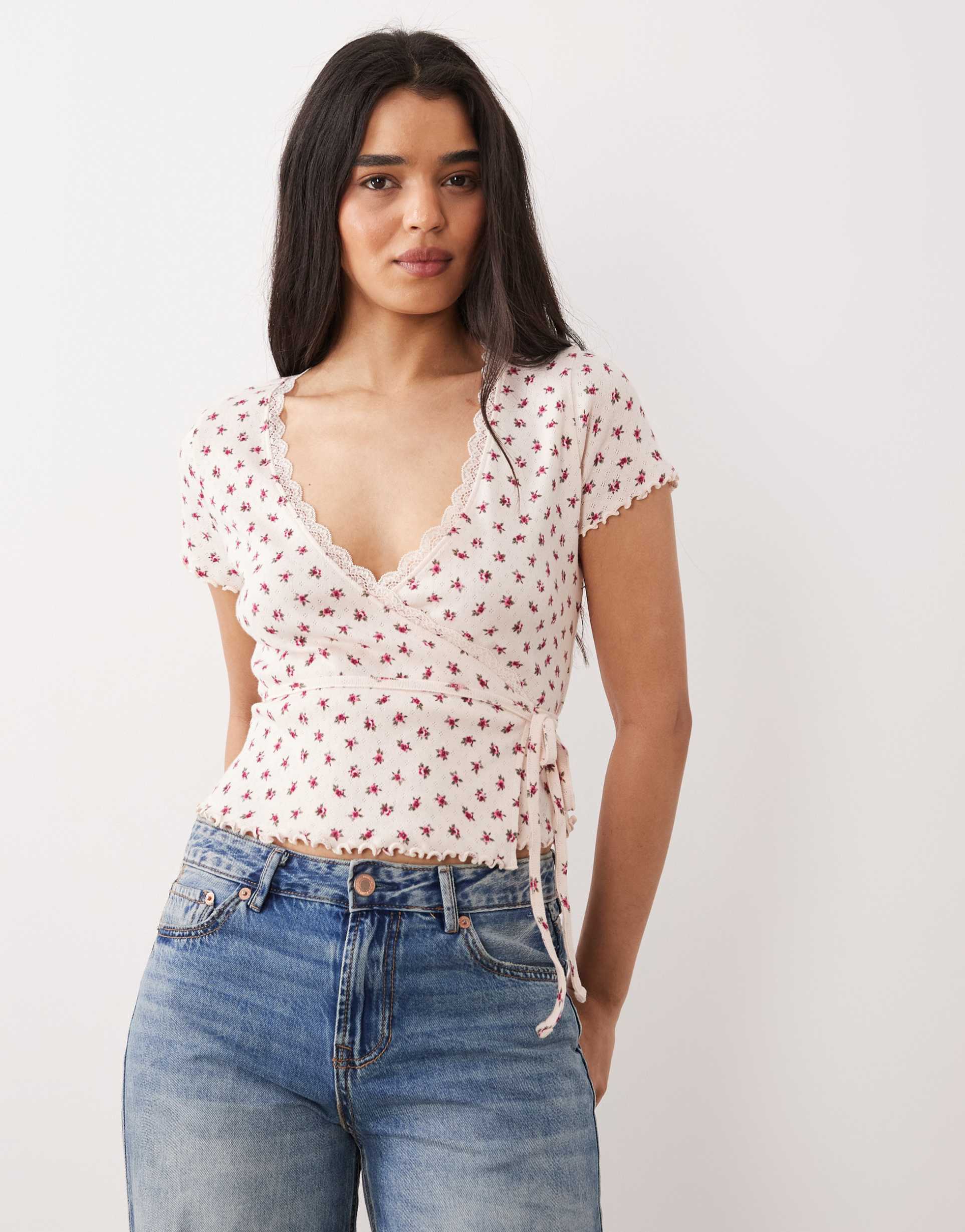 miss selfridge pointelle lettuce edge wrap top in pink floral print