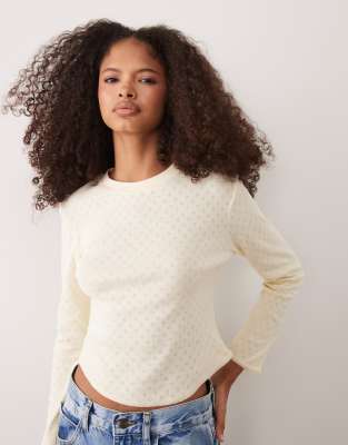 Miss Selfridge - Pointelle-Oberteil in Buttermilchgelb mit Dreiviertelärmeln