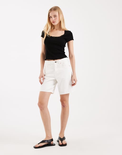 Miss Selfridge pointelle square neck lace trim tee in black, 3 of 4