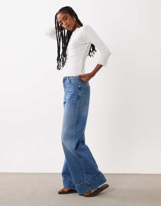 Miss Selfridge pointelle T-shirt med 3/4-ærmer i cream, 2 af 4