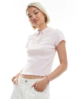 Miss Selfridge - Polo-Top in Blassrosa mit Kräuselsaum