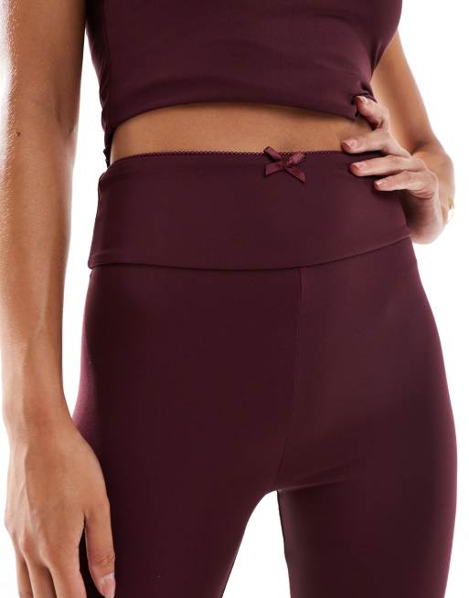 Miss Selfridge – Polyamid-Leggings in Burgunderrot mit Spitzenbesatz, Kombiteil, 3 von 5