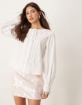 [Miss Selfridge] Miss Selfridge poplin embroidered collar pintuck shirt in white 16 White