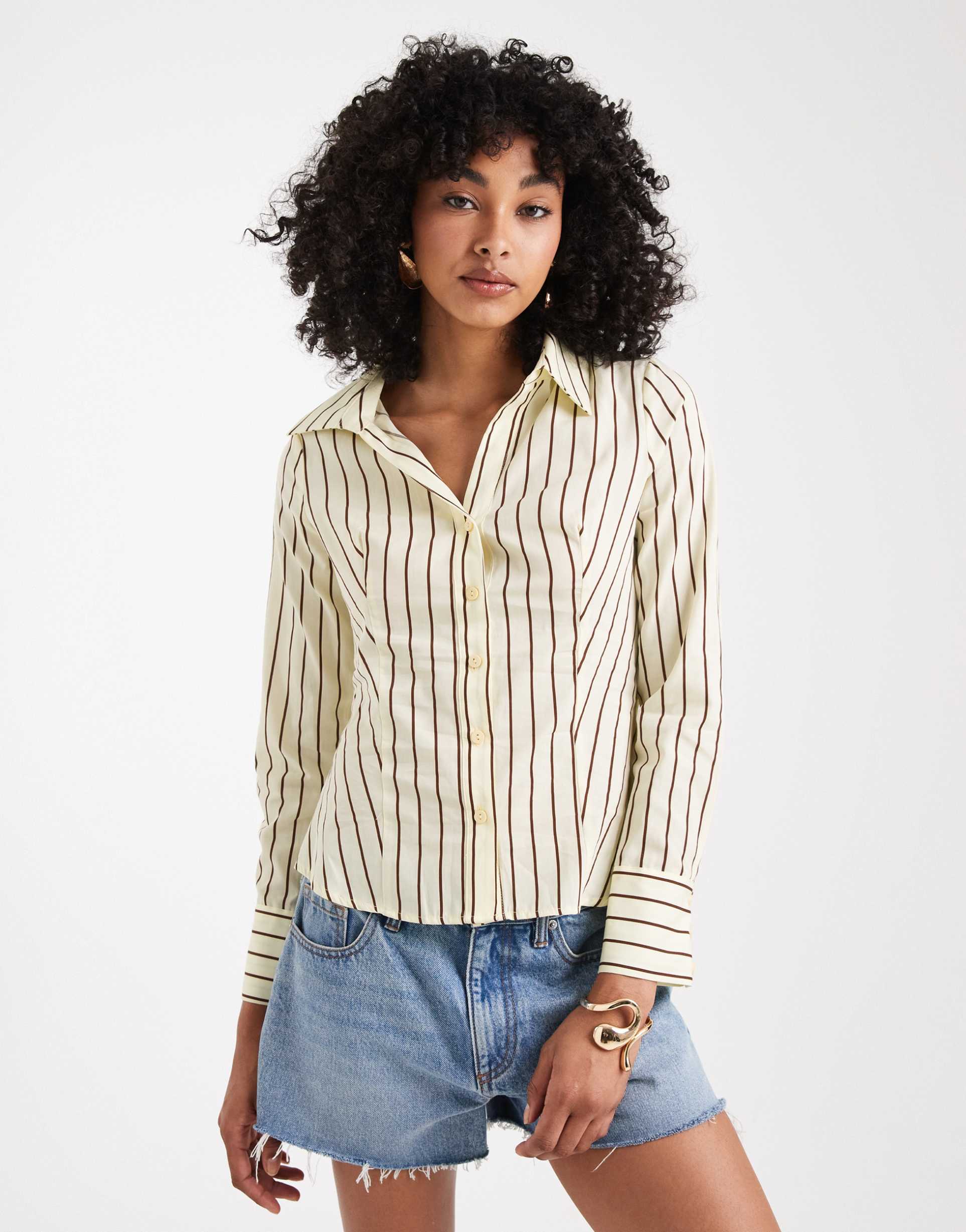 miss selfridge poplin fitted shirt in buttermilk stripe