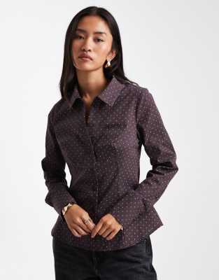 Miss Selfridge poplin fitted shirt in polka dot-Brown
