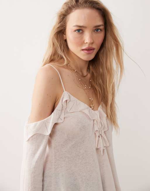 Miss Selfridge premium linen-blend knit cold shoulder ruffle top in cream, 4 of 4