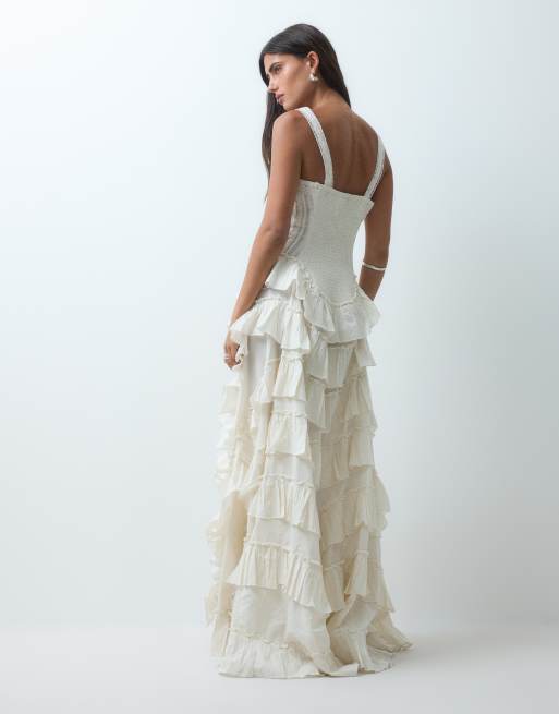 Miss Selfridge - Premium - Maxi jurk met ruches en borduursels in ecru, 4 van 4