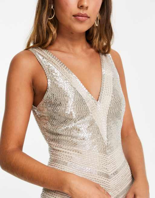 Miss Selfridge Premium Robe de mariee longue a ornements avec bas transparent Blush BEIGE ASOS