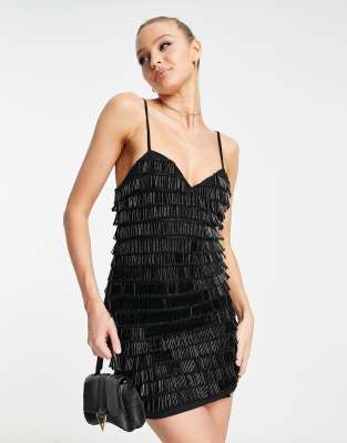 Miss Selfridge - Premium - Verziertes Minikleid in Schwarz mit Bommeln