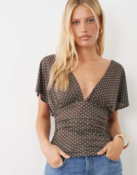 Miss Selfridge – Prickig topp med v-ringning - view 1