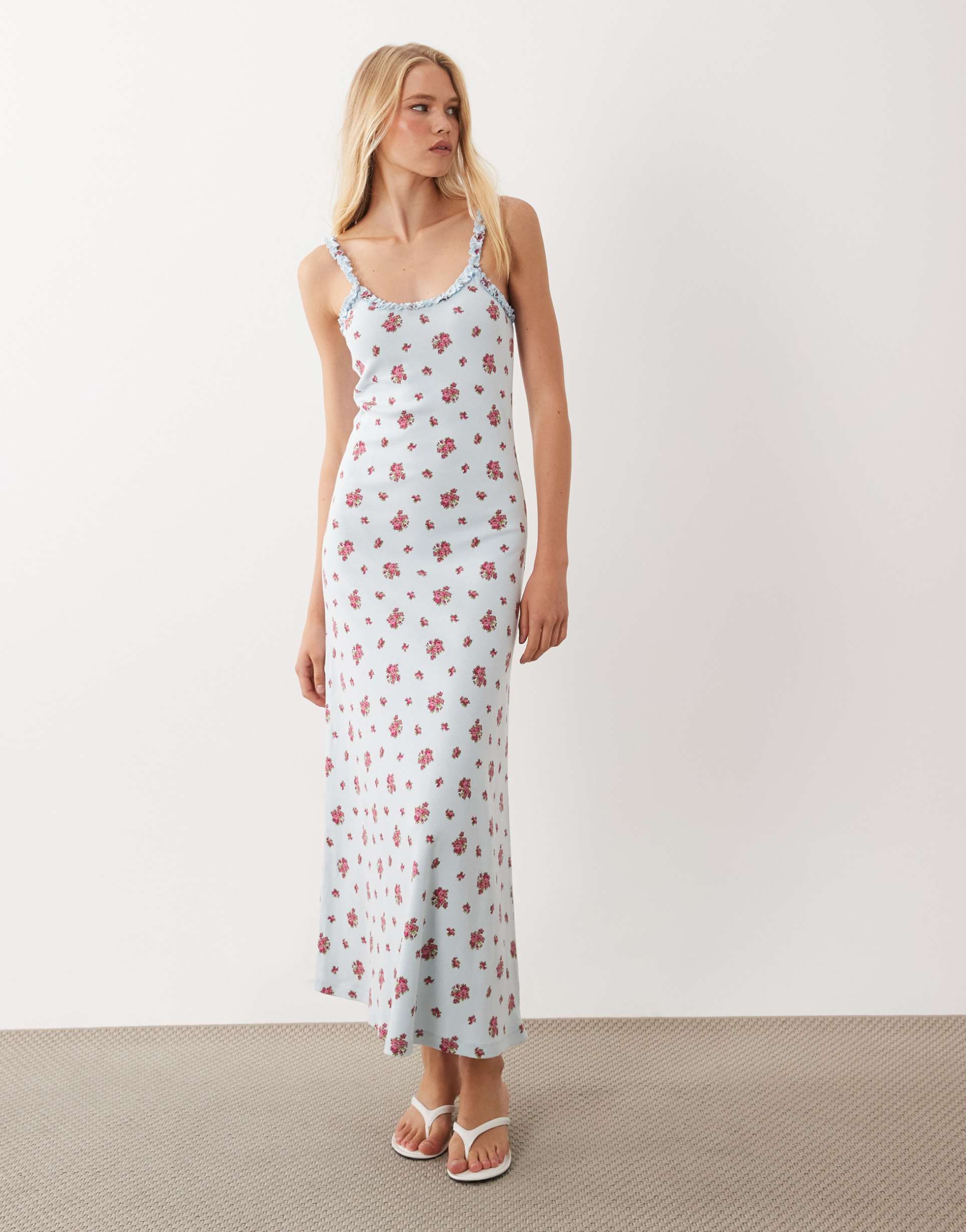 miss selfridge printed cami ribbed maxi dress in blue ditsy floral
