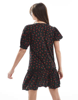 Miss Selfridge printed spun smock dress in Black Cherry Print