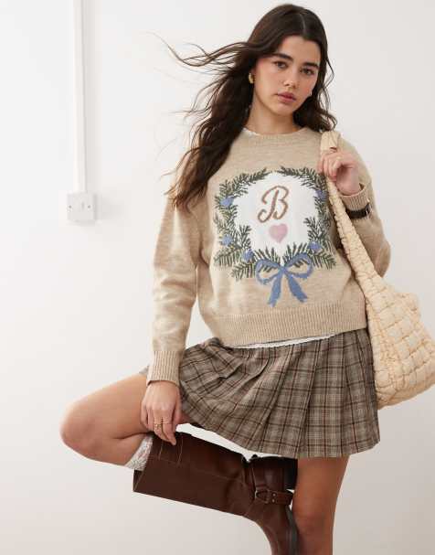 Miss Selfridge – Pullover mit Vintage-inspirierter 'B'-Grafik - view 1