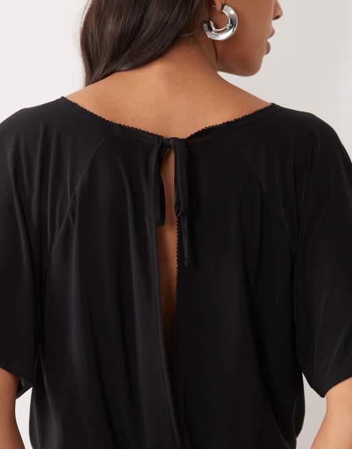 Miss Selfridge raglan sleeve skort playsuit in black, 4 of 4
