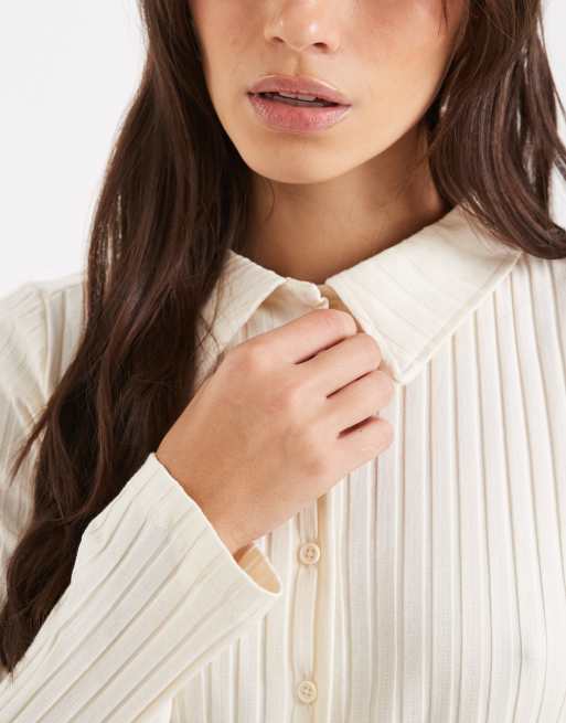 Miss Selfridge rib collar detail shirt in cream, 3 of 4