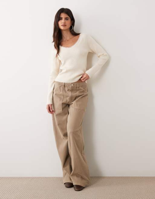 Miss Selfridge rib knit lace trim V neck fitted top in cream, 3 of 4