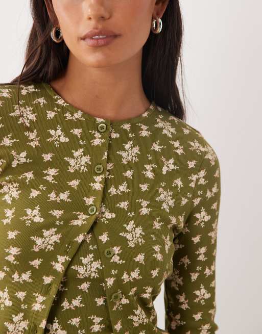 Miss Selfridge ribbed cardigan and cami set in ditsy print, 3 of 4