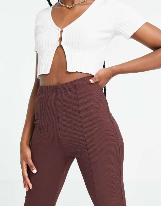 Miss Selfridge - Ribstrikkede bukser med slidser foran i chokoladebrun, 2 af 4