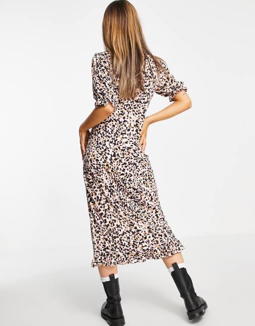 Miss Selfridge - Robe babydoll mi-longue à imprimé animal et manches volantées, 4 de 4