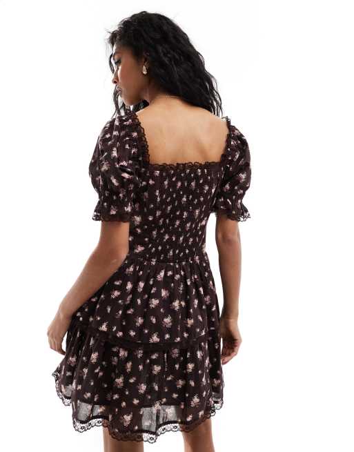 Miss Selfridge - Robe corset courte à volants et petites fleurs - Marron , 4 de 4
